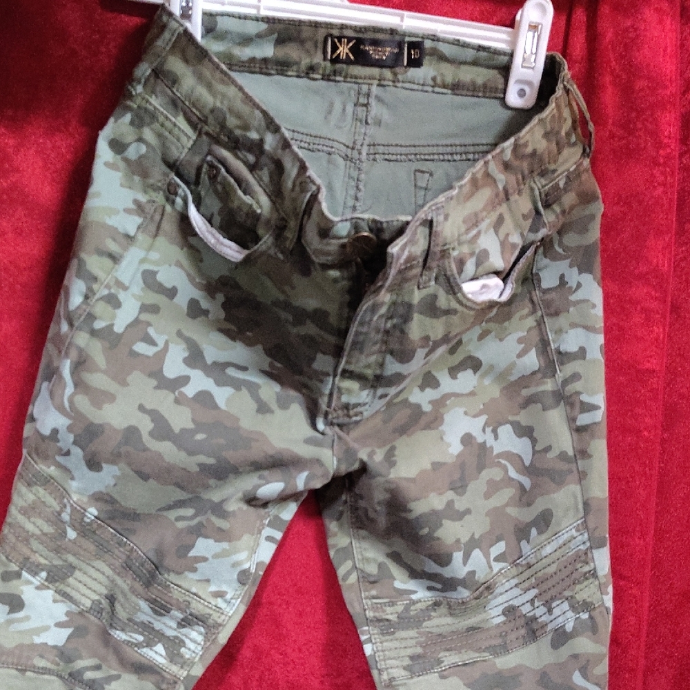 Camouflage Skinny Jeans